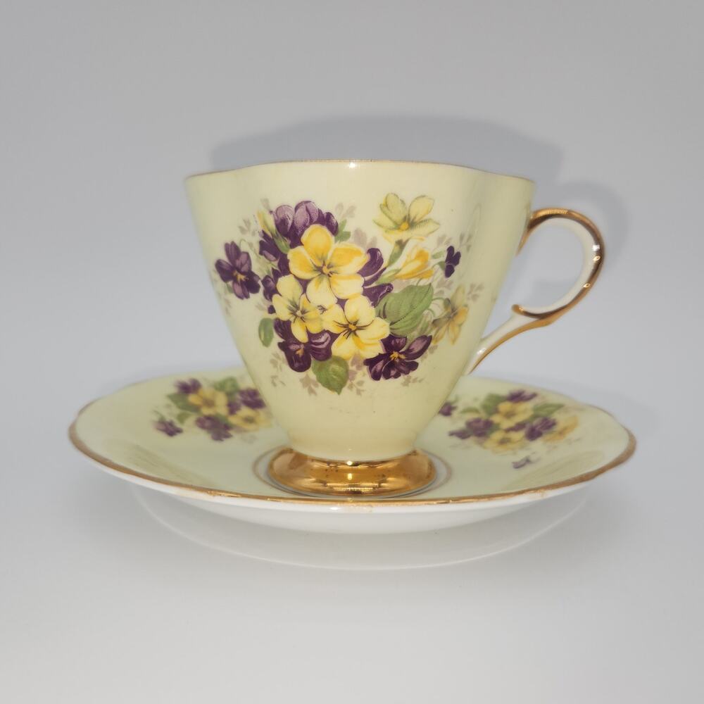 Footed Teacup & Saucer Clarence Bone China England‎ Purple & Yellow Violets Gold